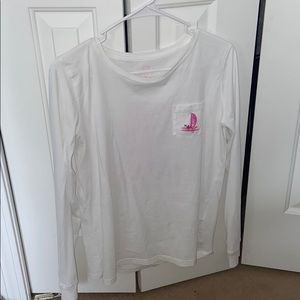 white long sleve vinyard vines shirt